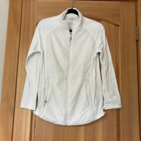 32* COOL - Picture 1 of 3